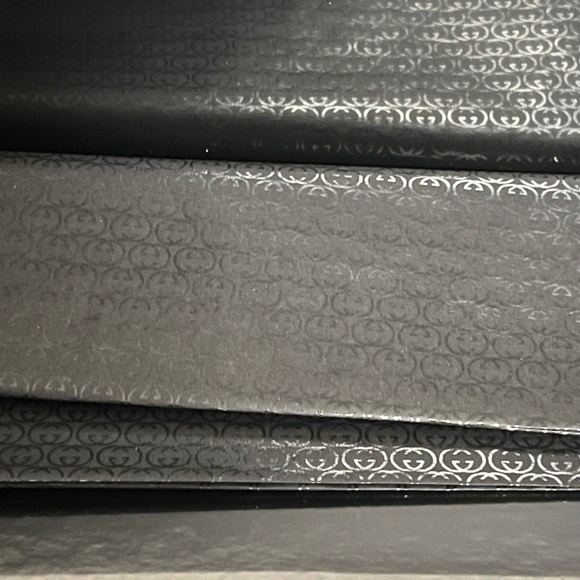 Gucci Guilty empty gift box - Picture 4 of 9